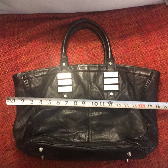 Large Hype Leather Tote - Picture 2 of 8